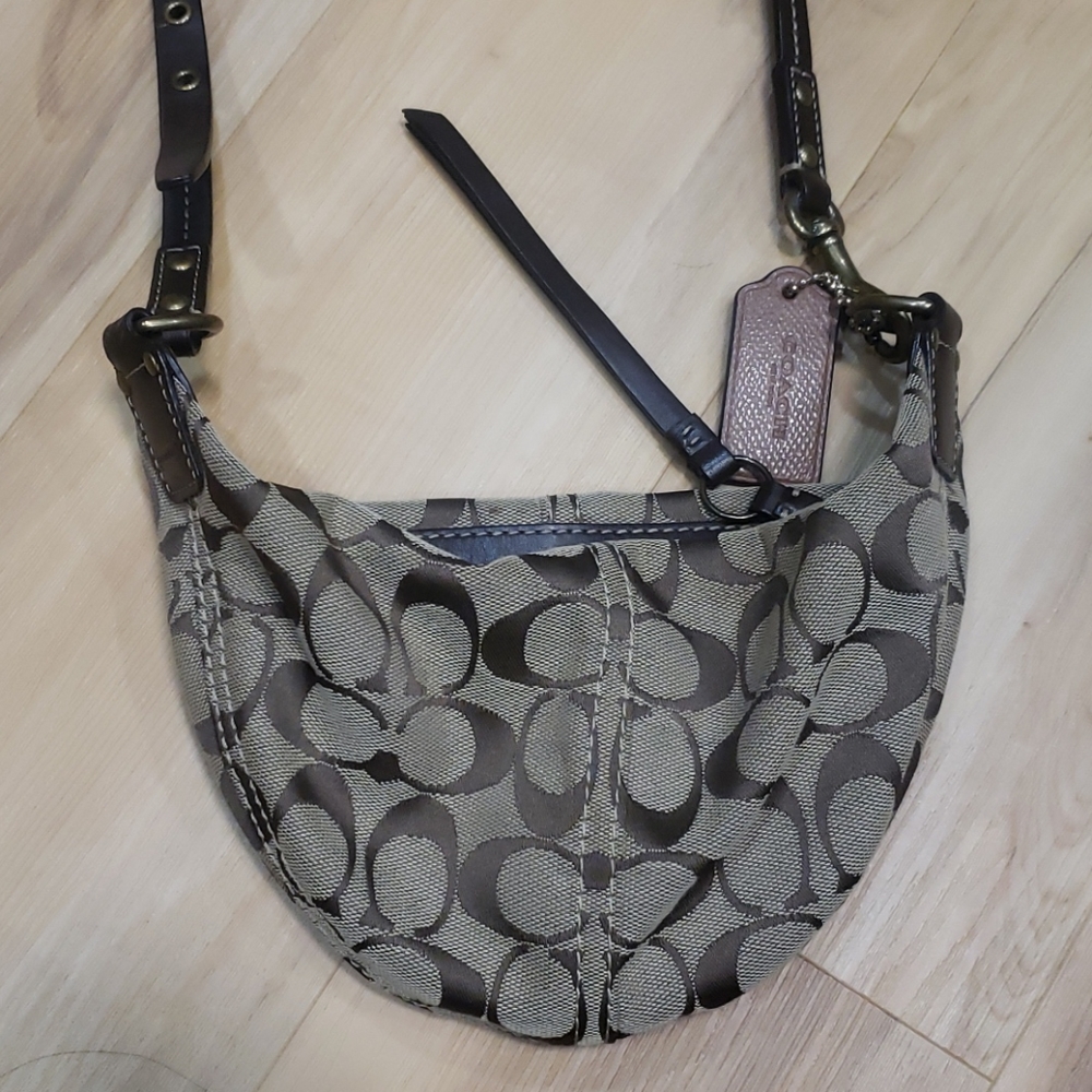 Crossbody coach used